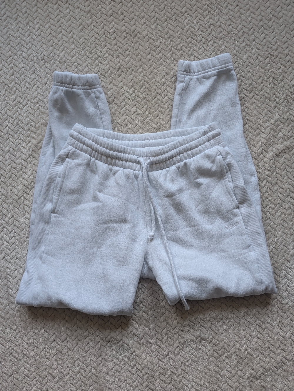 Aritzia TNA Cozy Fleece Boyfriend Sweatpants